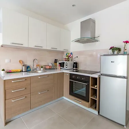 Holiday home Le Valescure